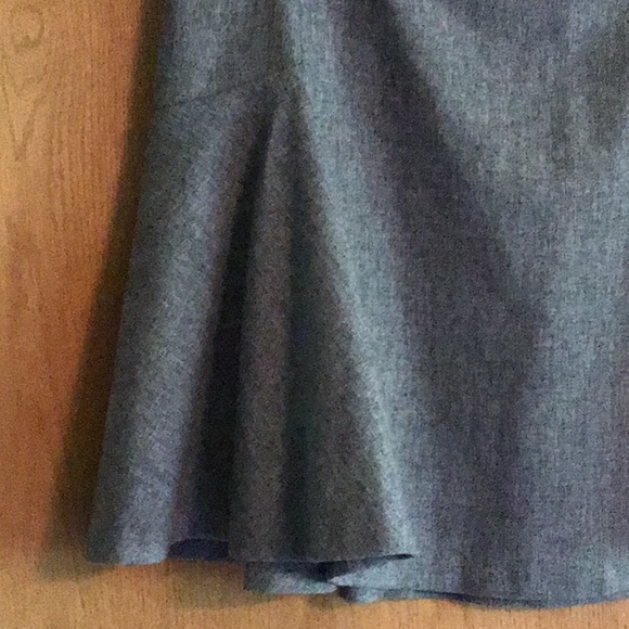 Banana Republic skirt - Picture 2 of 4